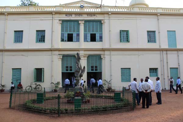 Santiniketan vishwabharti university